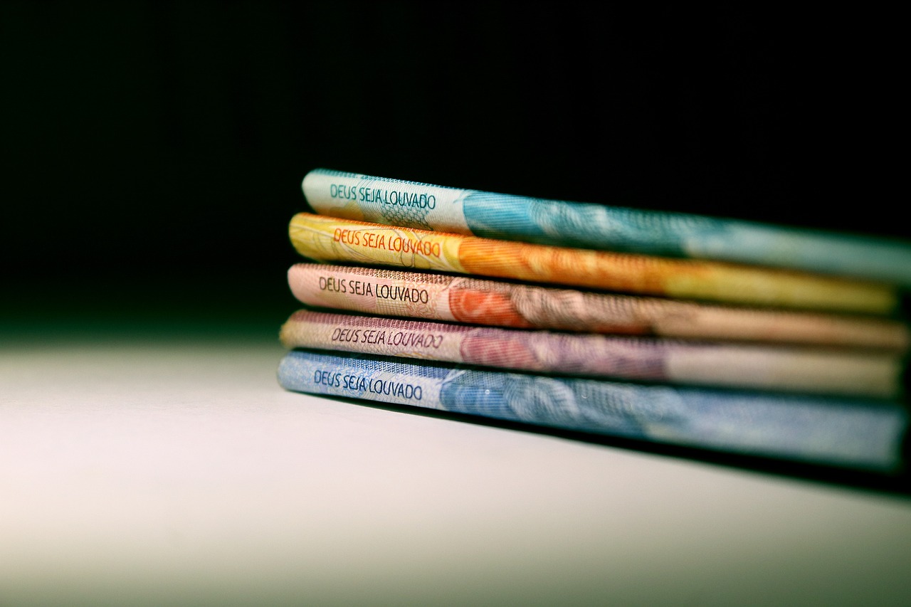 explore the implications of minimum wage policies, their impact on workers and economies, and the ongoing debates surrounding fair pay practices in today's job market.